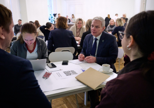 Humble Governance (Cieņpilnās pārvaldības)