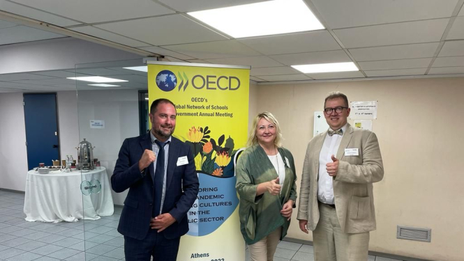 VAS direktore OECD sapulcē