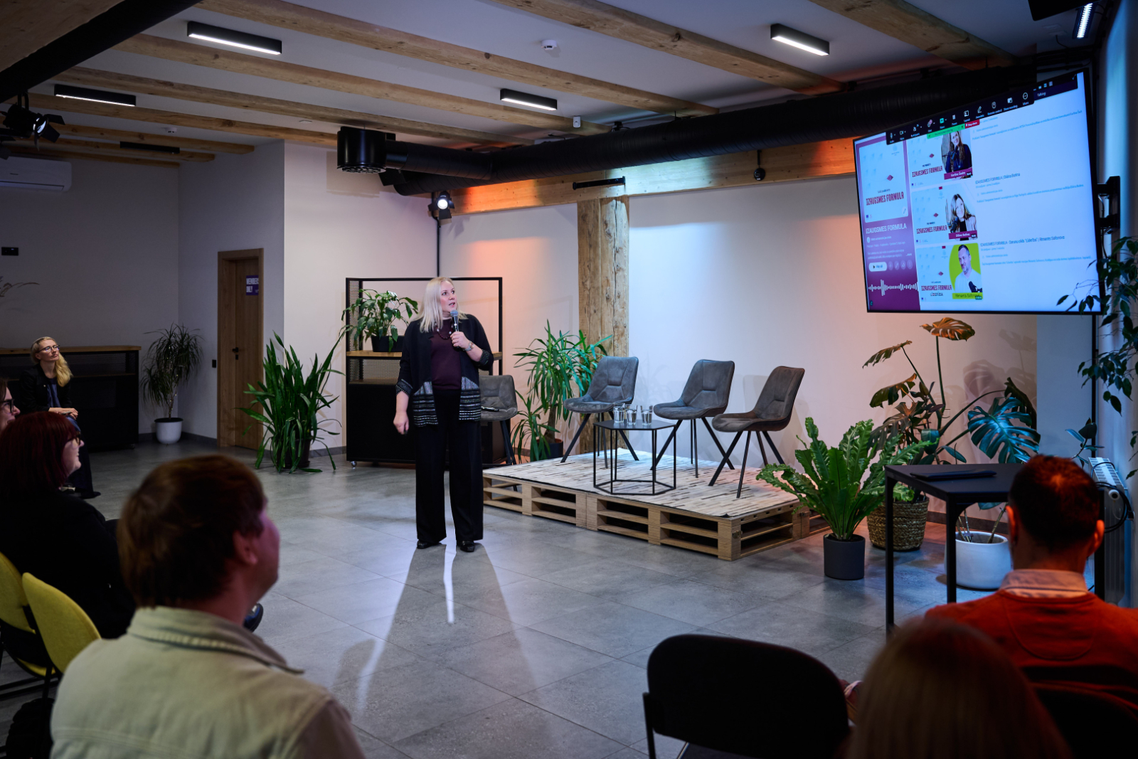 Attēlā Digitālās akadēmijas vadītājas uzruna