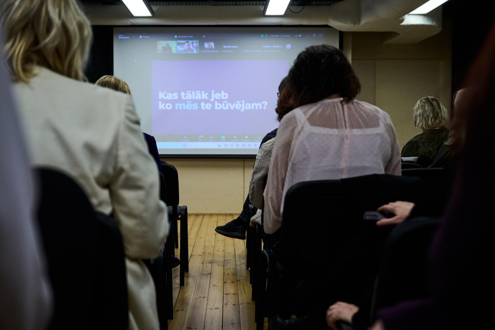 Kopienu programmas atklāšana