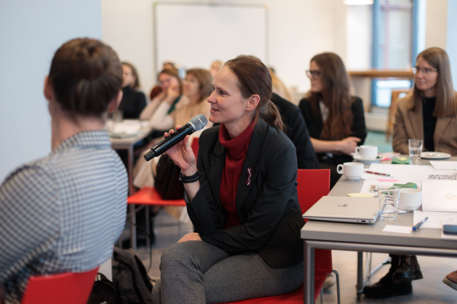 Cieņpilnā līderība: stratēģija, kultūra un efektivitāte