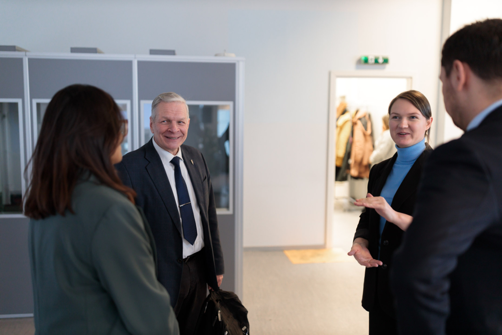 Cieņpilnā līderība: stratēģija, kultūra un efektivitāte