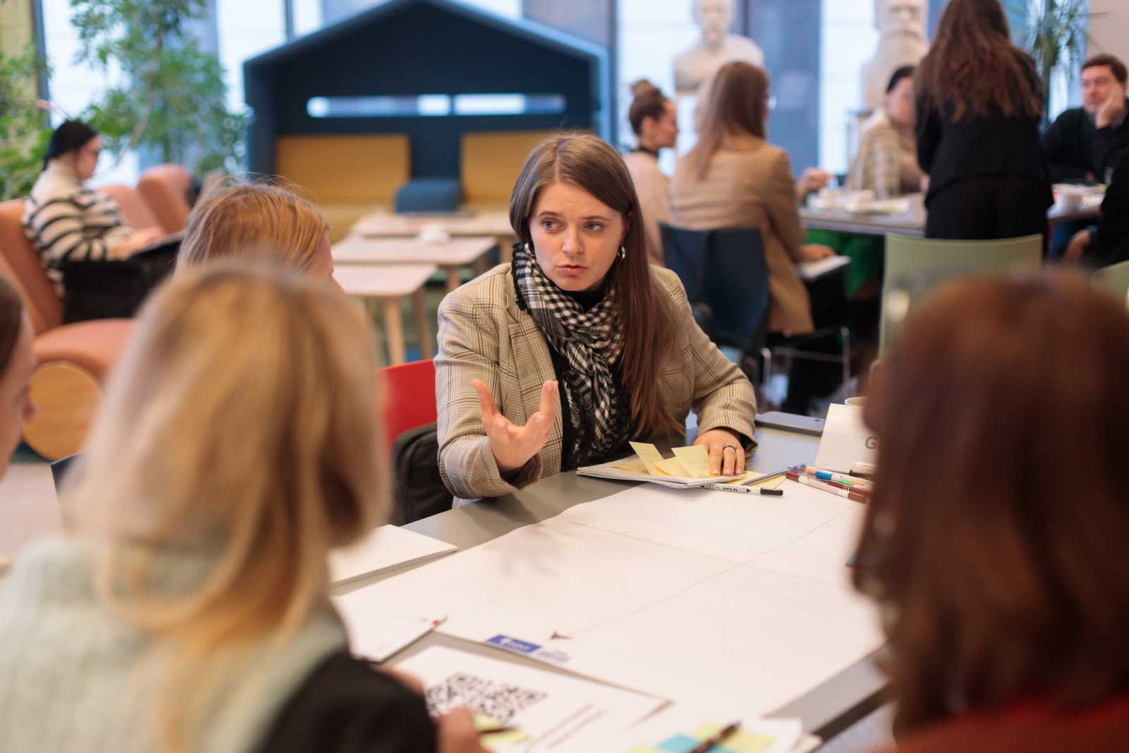 Cieņpilnā līderība: stratēģija, kultūra un efektivitāte