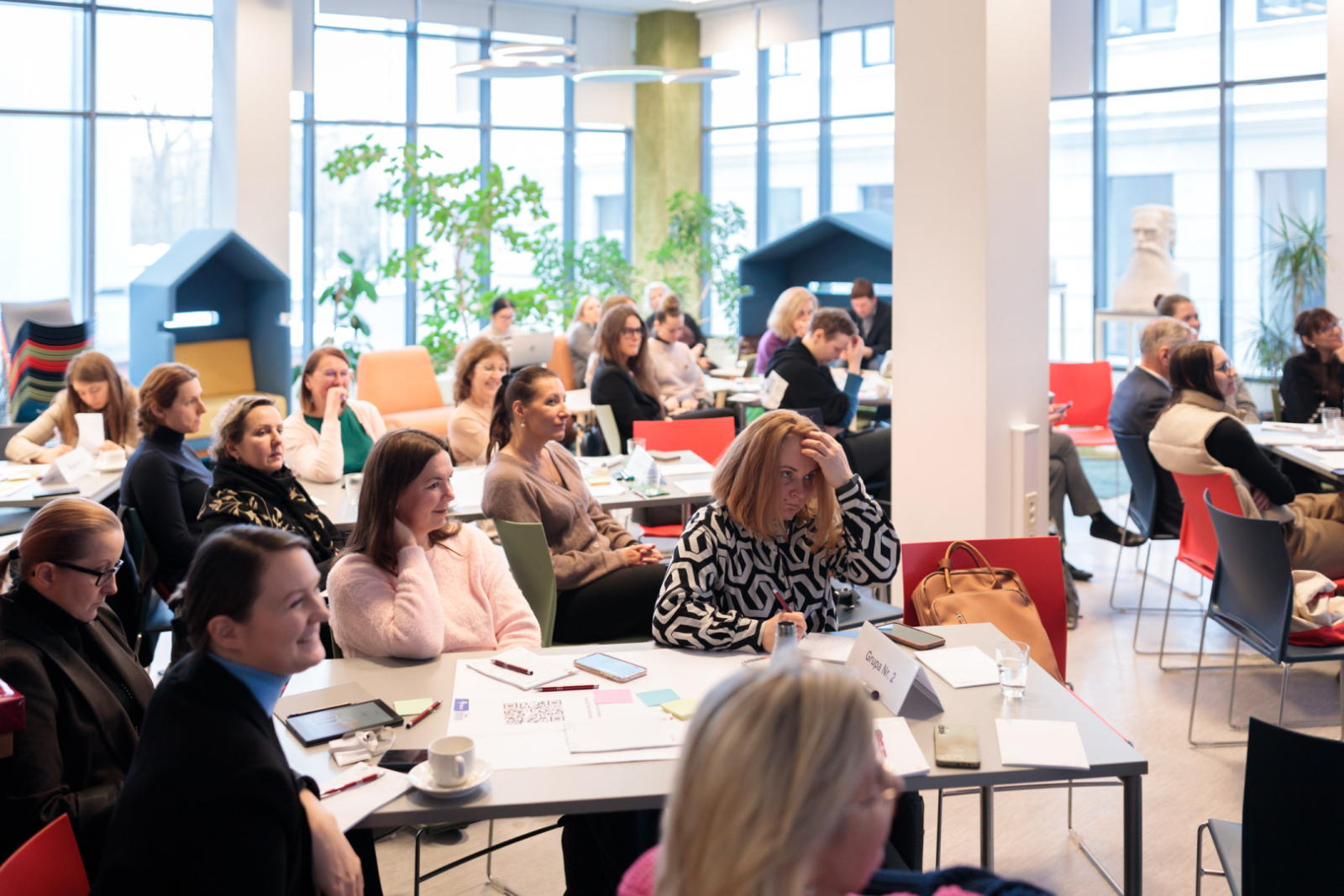 Cieņpilnā līderība: stratēģija, kultūra un efektivitāte