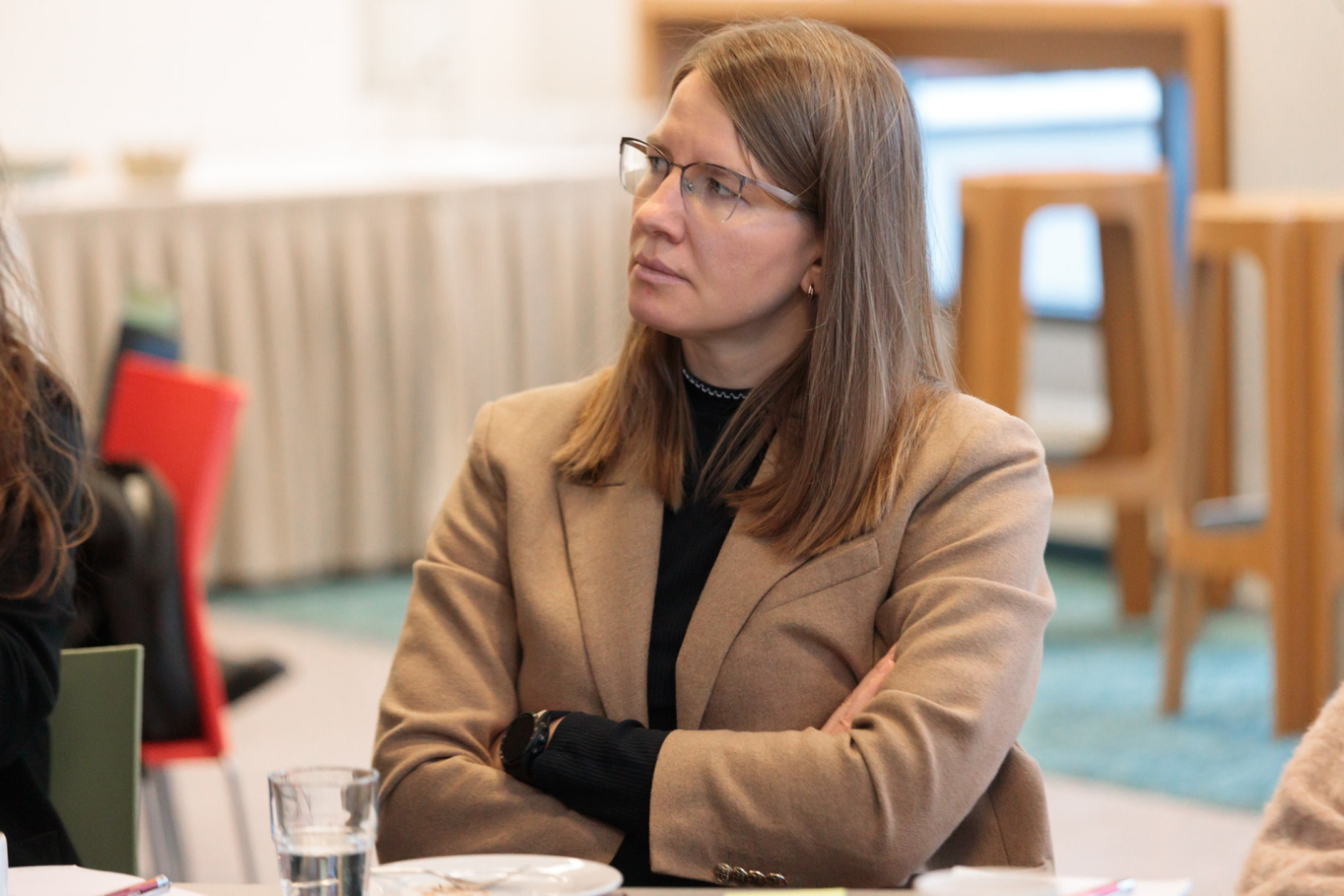 Cieņpilnā līderība: stratēģija, kultūra un efektivitāte