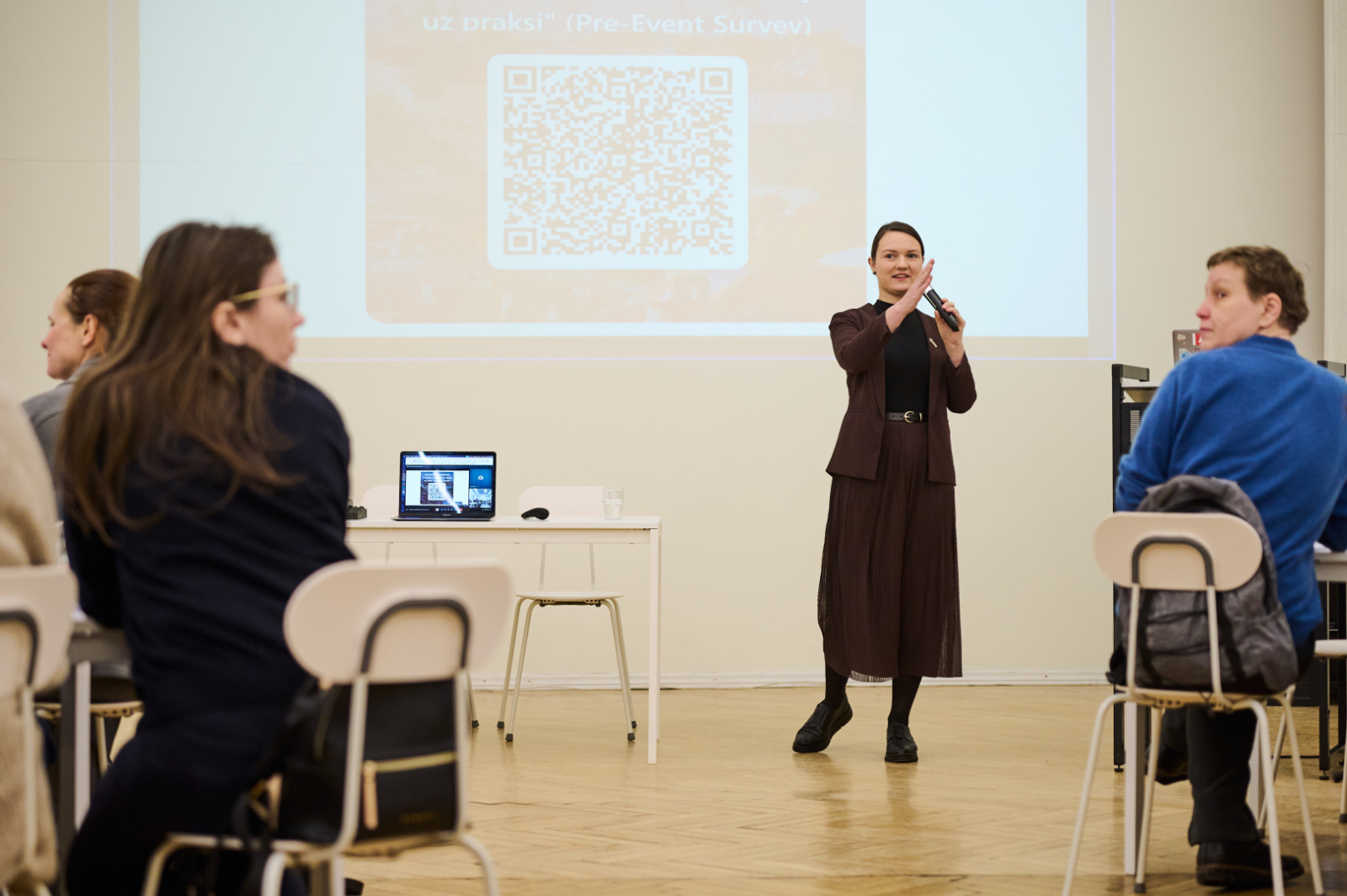 Humble Governance (Cieņpilnās pārvaldības)