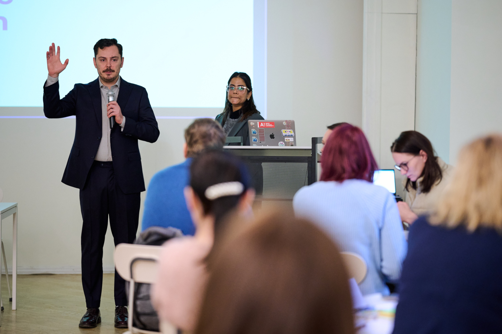 Humble Governance (Cieņpilnās pārvaldības)