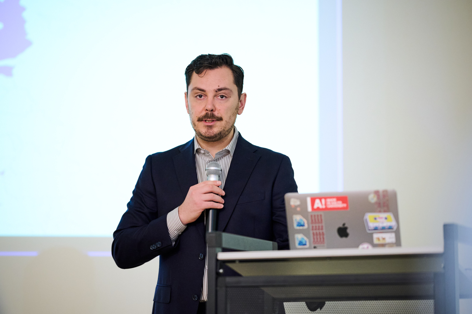 Humble Governance (Cieņpilnās pārvaldības)