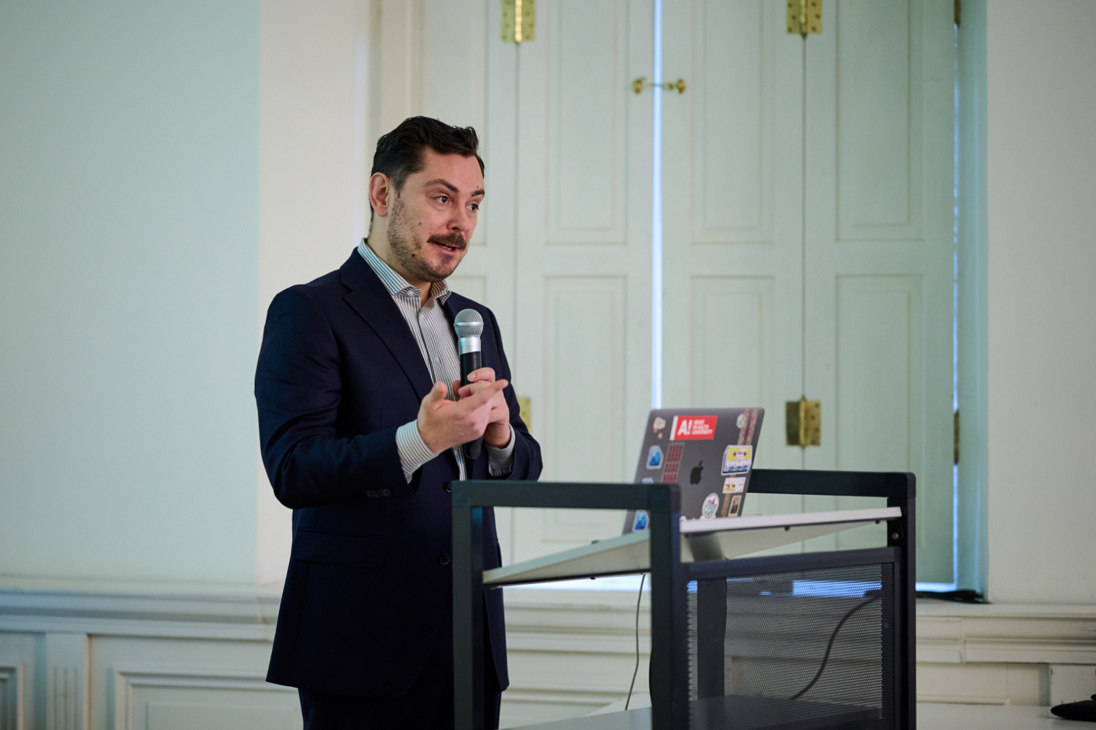 Humble Governance (Cieņpilnās pārvaldības)