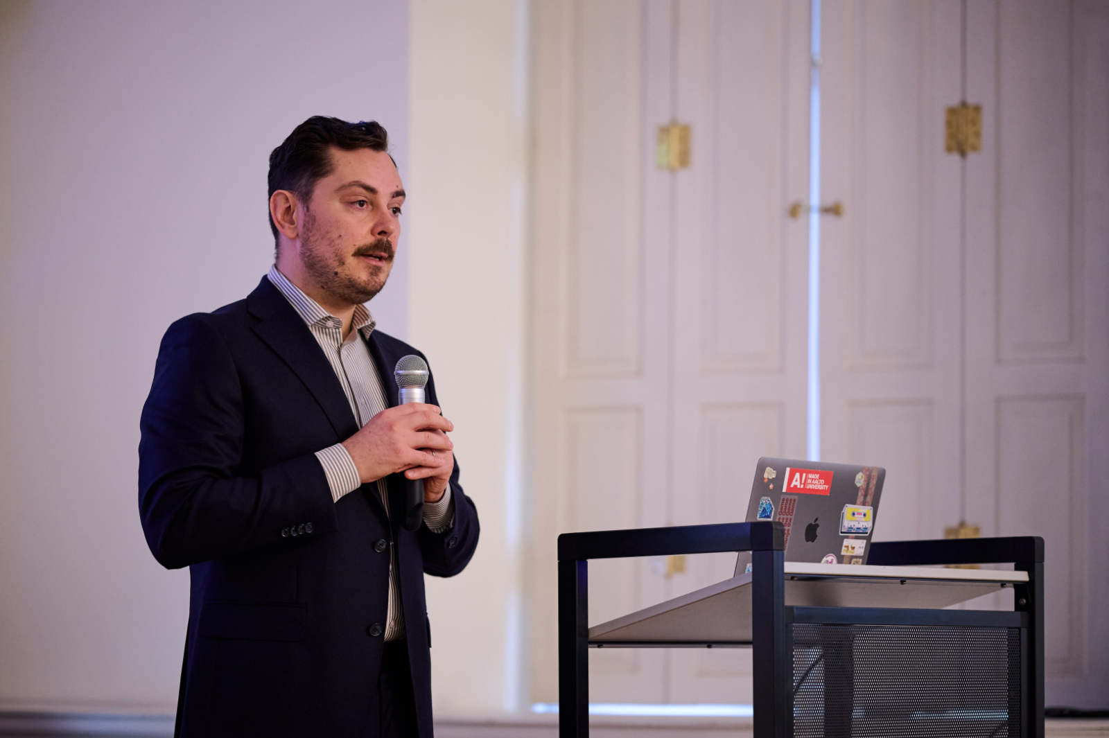 Humble Governance (Cieņpilnās pārvaldības)