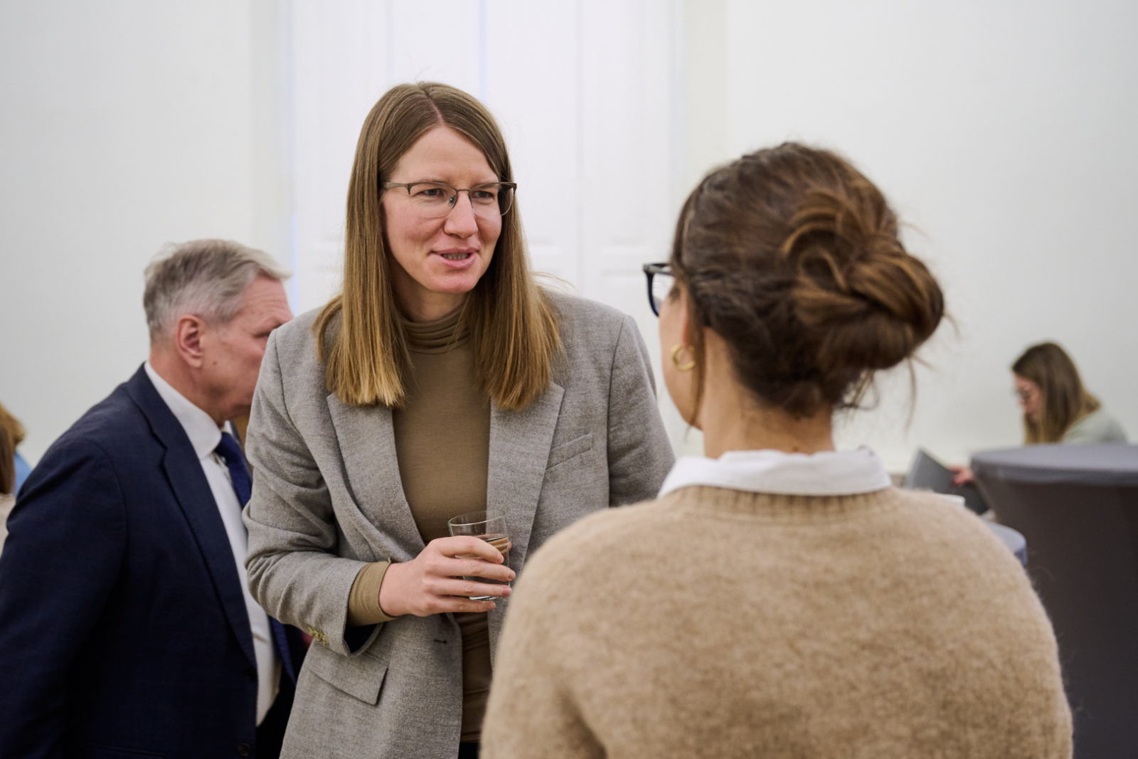 Humble Governance (Cieņpilnās pārvaldības)