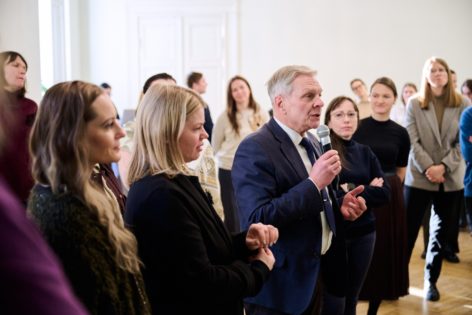 Humble Governance (Cieņpilnās pārvaldības)