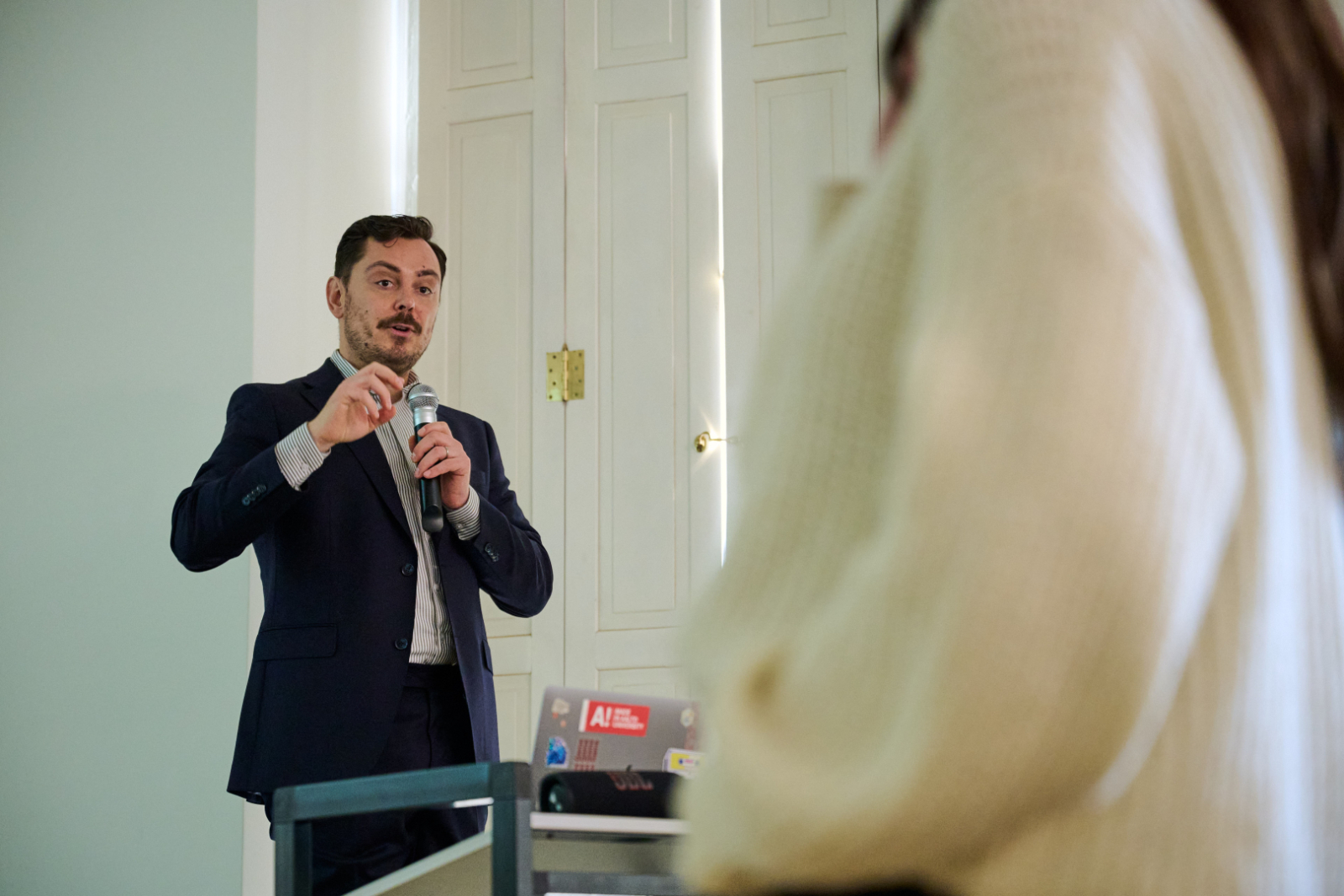 Humble Governance (Cieņpilnās pārvaldības)