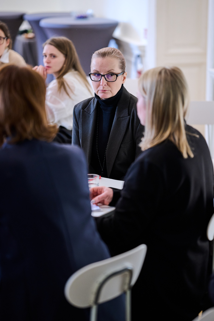 Humble Governance (Cieņpilnās pārvaldības)