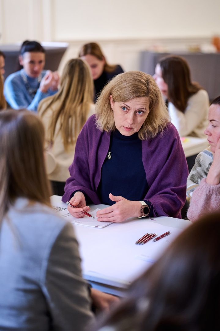 Humble Governance (Cieņpilnās pārvaldības)