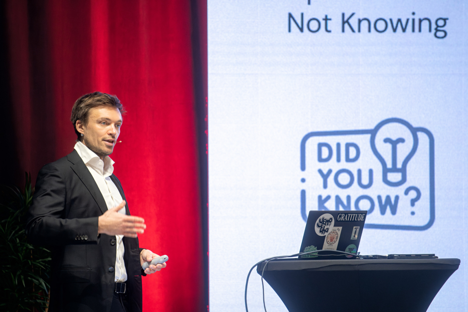 Cieņpilnas pārvaldības simpozijs