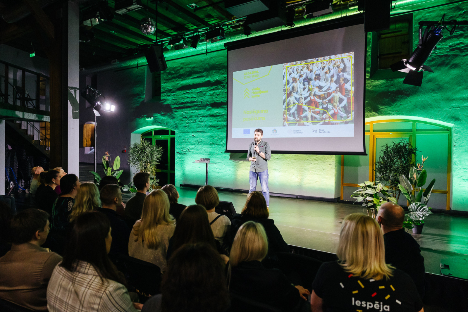 DigiTilts – Viedo risinājumu kalvi