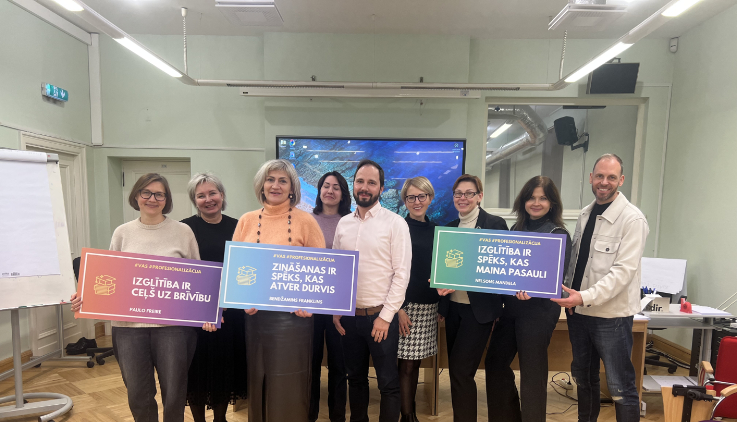 Attēlā mācību dalībnieki auditorijā