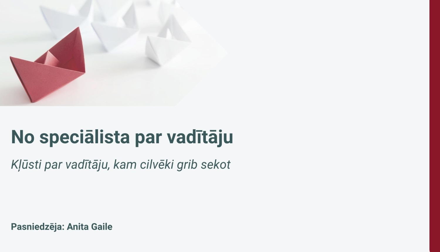 Attēlā uzraksts: No speciālista par vadītāju, papīra kuģīšu bilde