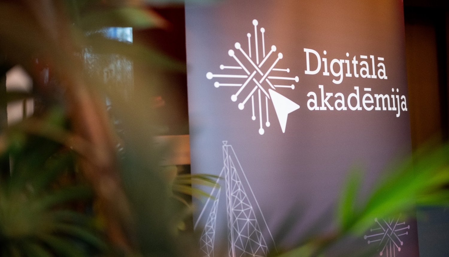 Uzraksts Digitālā akadēmija